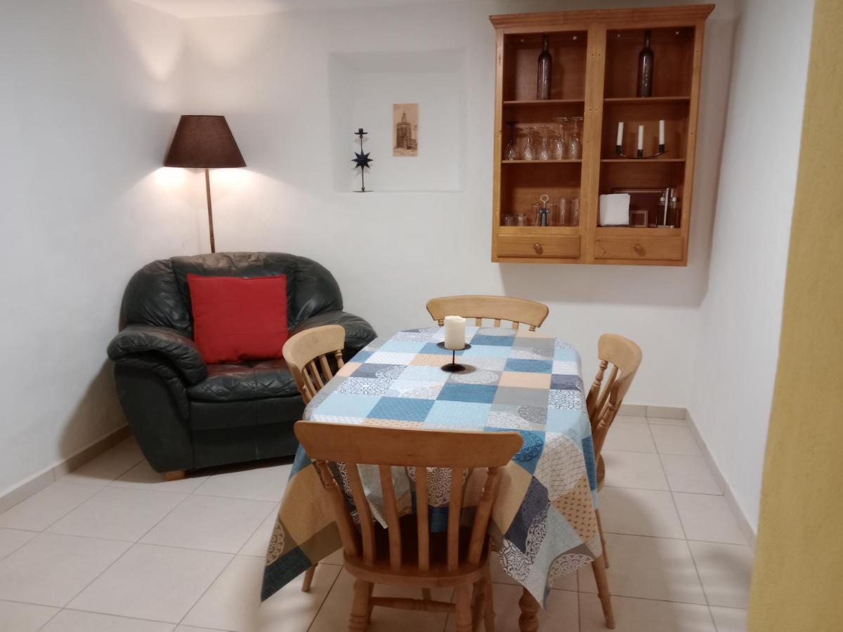 Casa En La Plaza, Hinojares - Ideal For Exploring The Area Eksteriør bilde